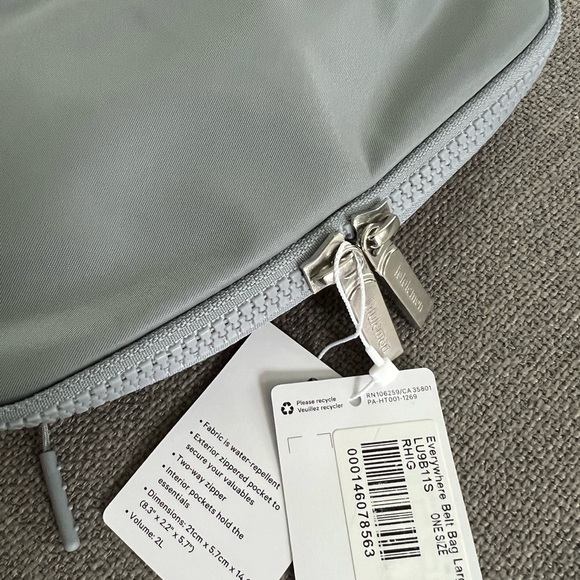 Lululemon Everywhere Belt Bag - RHIG Rhino Grey One Size Large - Picture 6 of 7